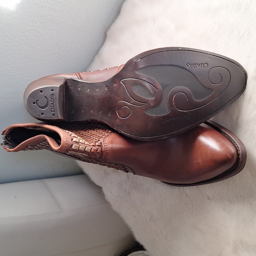 Booties - Picture 3 of 5